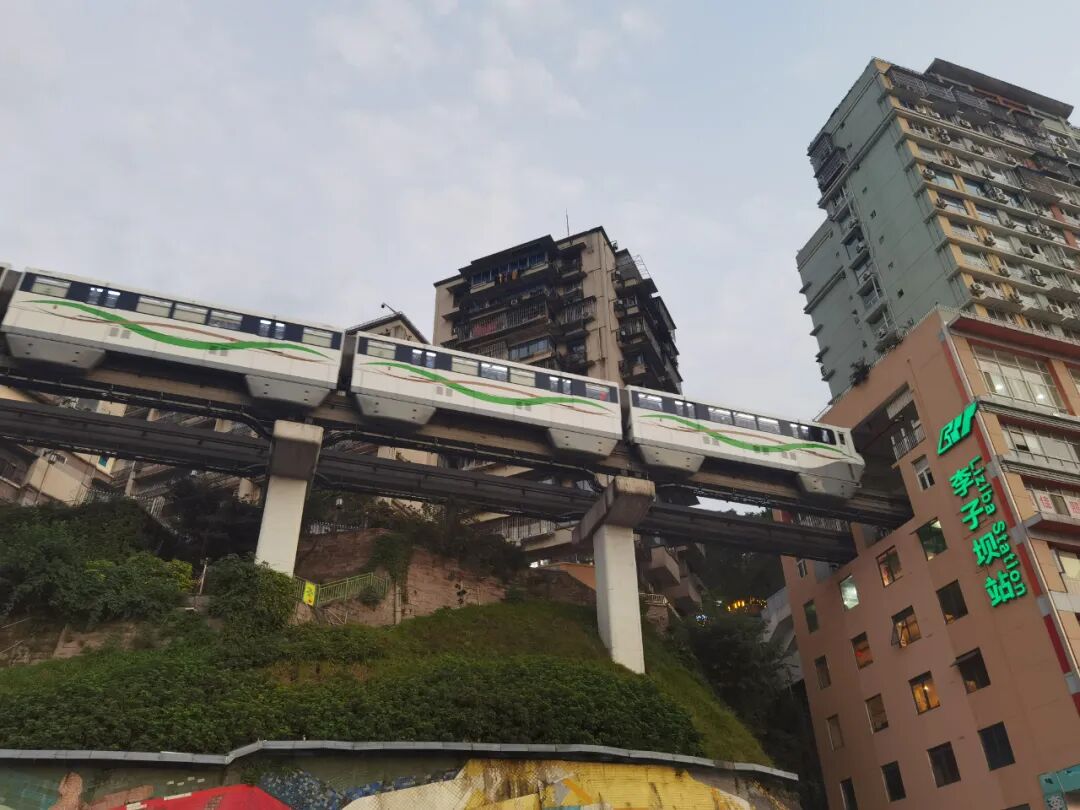 川渝呆了 10 天的戒断反应：所有的爆款都是真心设计的偶然 配图 10