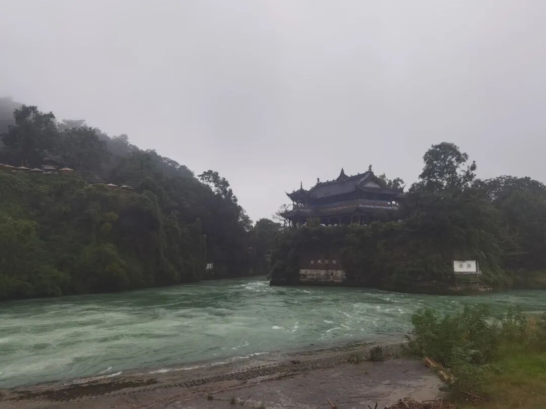 川渝呆了 10 天的戒断反应：所有的爆款都是真心设计的偶然 配图 26